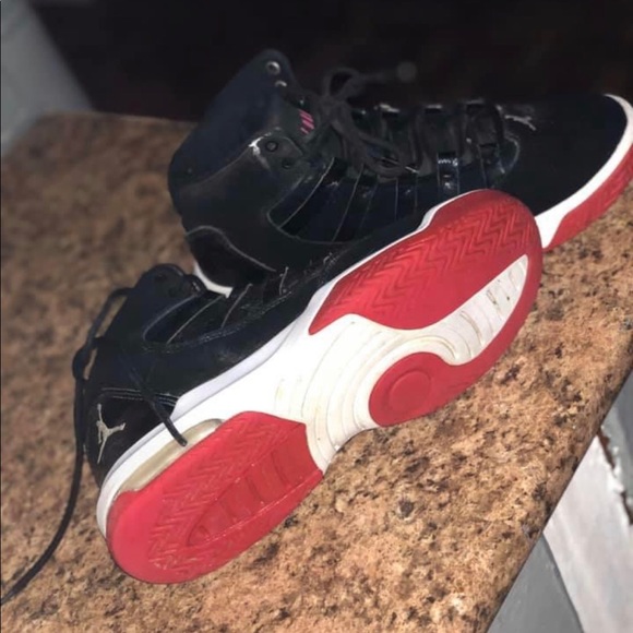 Shoes - Picture 5 of 6